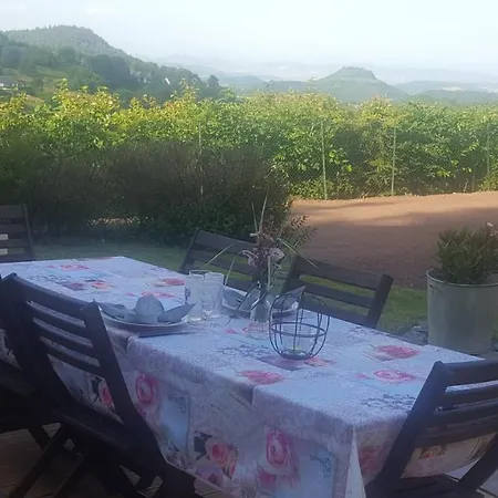 D'hotes Chantebise Bed & Breakfast *
